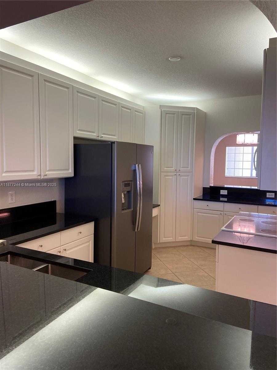 Small Image of 10700 NORTH WEST 66TH ST #305, Doral Number 31