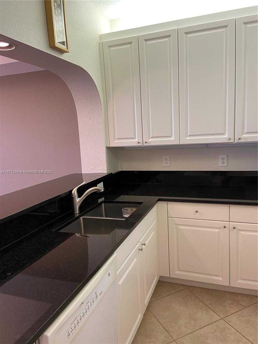 Small Image of 10700 NORTH WEST 66TH ST #305, Doral Number 32