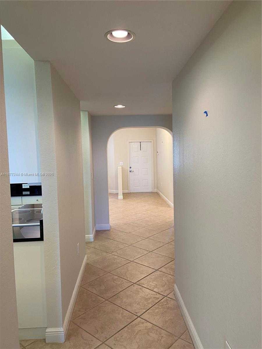 Small Image of 10700 NORTH WEST 66TH ST #305, Doral Number 35
