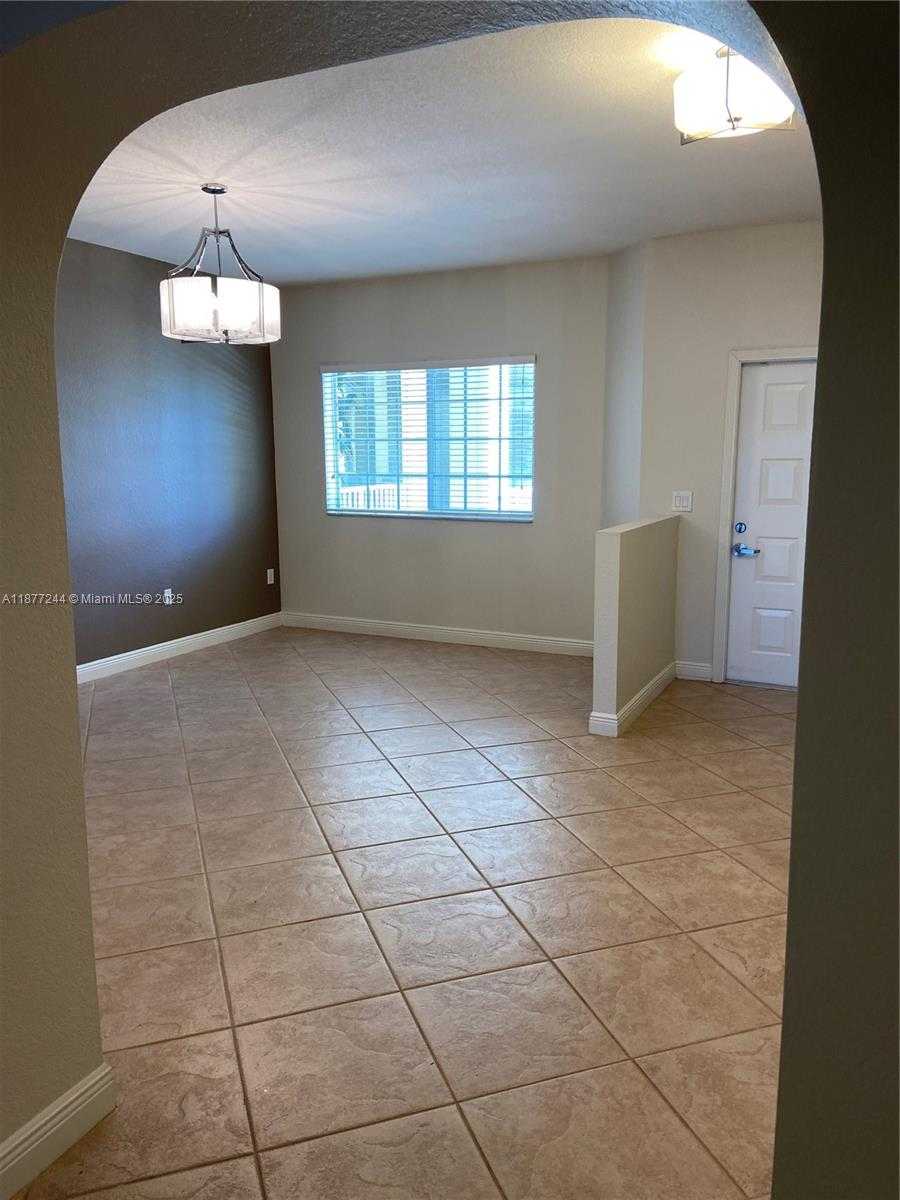 Small Image of 10700 NORTH WEST 66TH ST #305, Doral Number 36