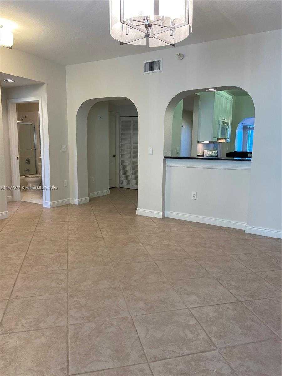 Small Image of 10700 NORTH WEST 66TH ST #305, Doral Number 37