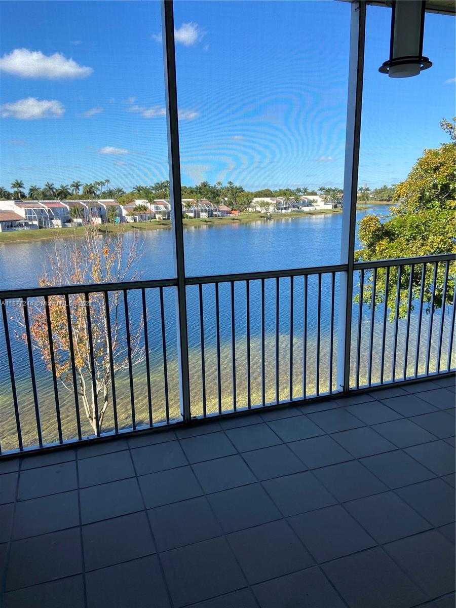 Small Image of 10700 NORTH WEST 66TH ST #305, Doral Number 42