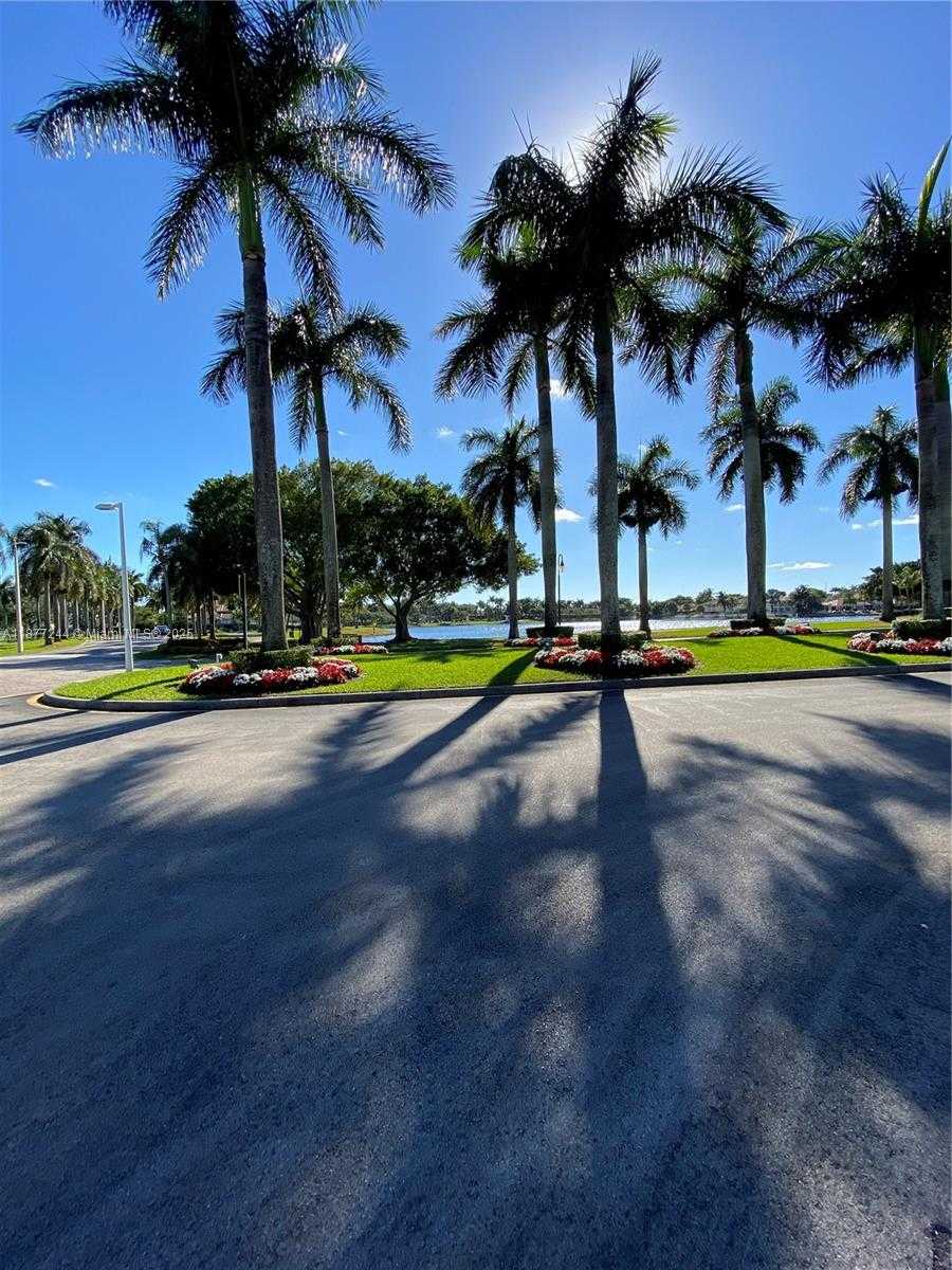 Small Image of 10700 NORTH WEST 66TH ST #305, Doral Number 54