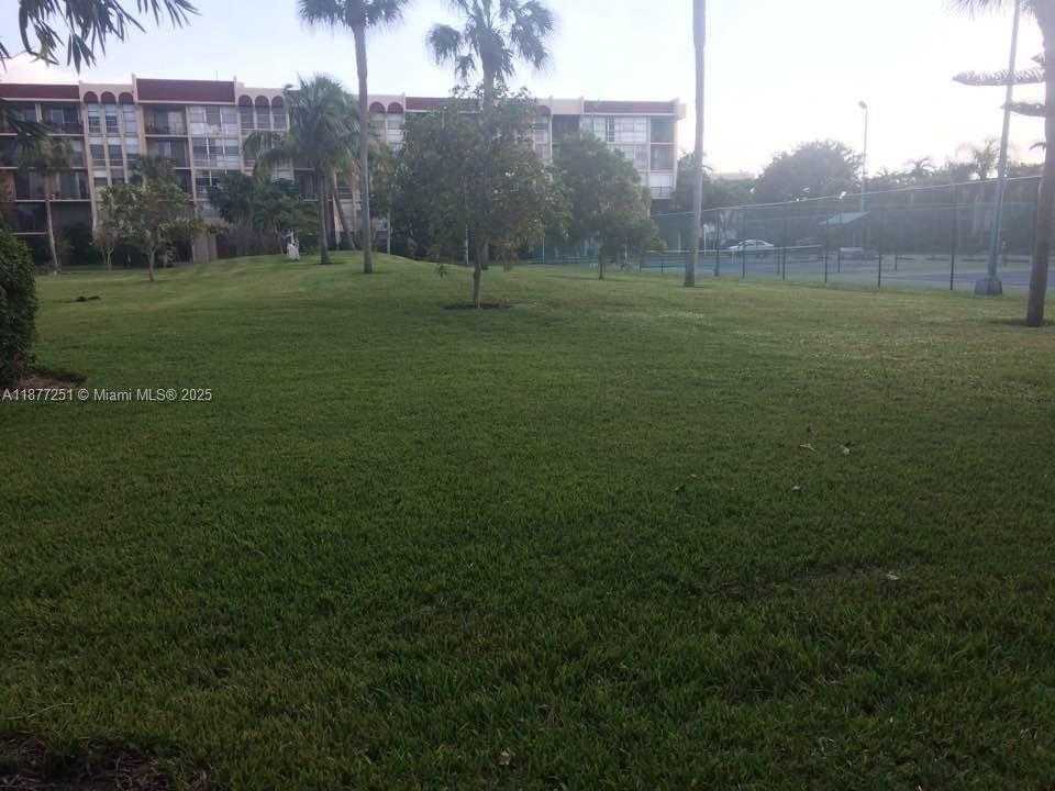 Small Image of Hallandale Beach Number 17