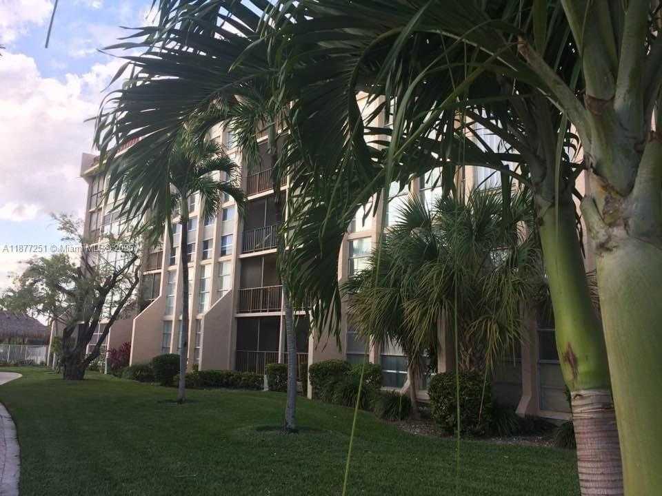 Small Image of Hallandale Beach Number 19
