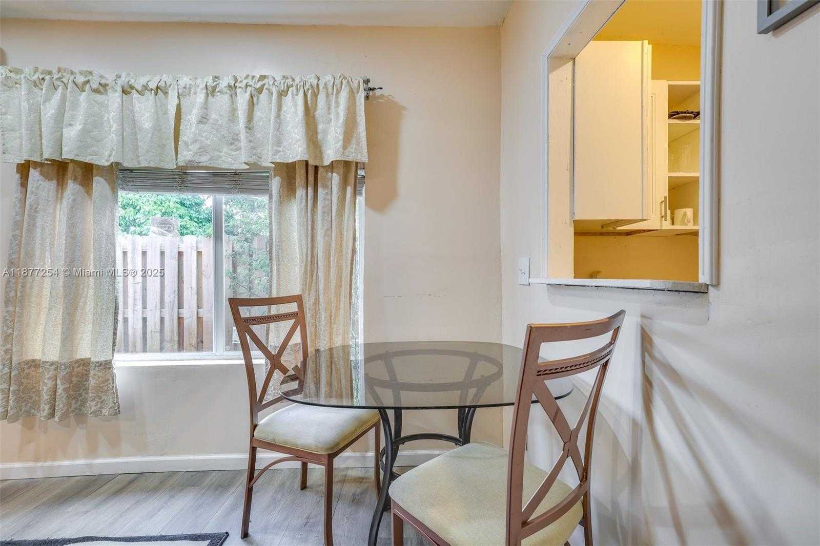 Small Image of 610 CAROLINA AVE, Fort Lauderdale Number 5