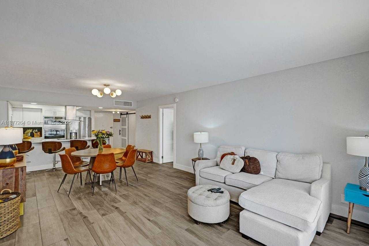 Small Image of 600 THREE ISLANDS BLVD #615, Hallandale Beach Number 11
