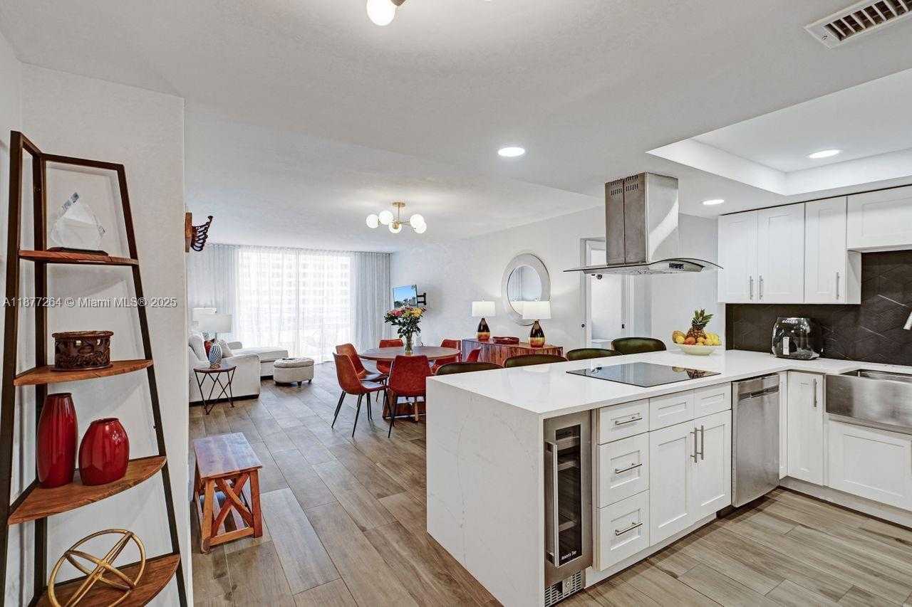 Small Image of 600 THREE ISLANDS BLVD #615, Hallandale Beach Number 2