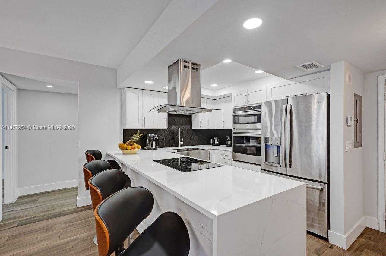 Small Image of 600 THREE ISLANDS BLVD #615, Hallandale Beach Number 20
