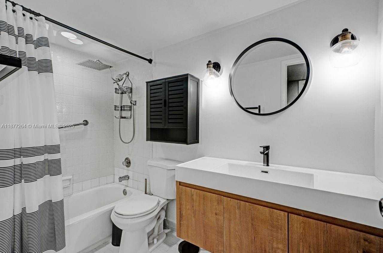 Small Image of 600 THREE ISLANDS BLVD #615, Hallandale Beach Number 47