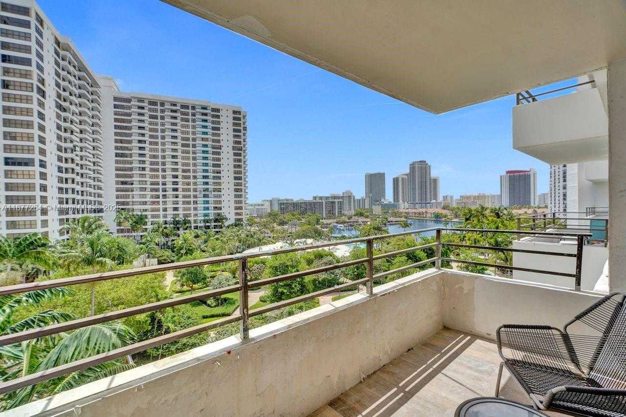 Small Image of 600 THREE ISLANDS BLVD #615, Hallandale Beach Number 49