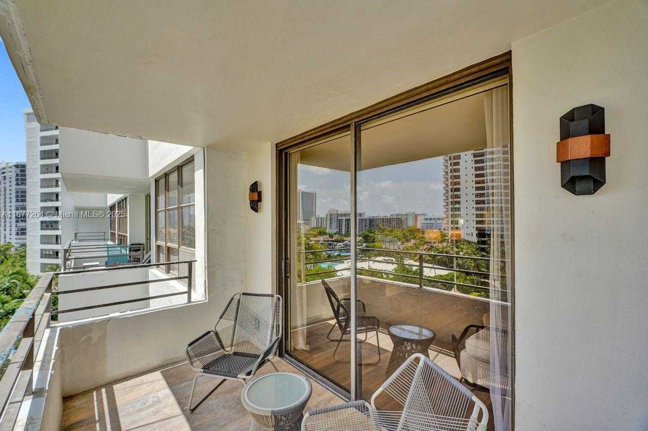 Small Image of 600 THREE ISLANDS BLVD #615, Hallandale Beach Number 51