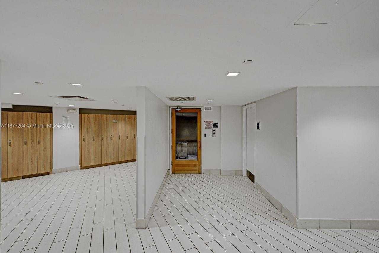 Small Image of 600 THREE ISLANDS BLVD #615, Hallandale Beach Number 59