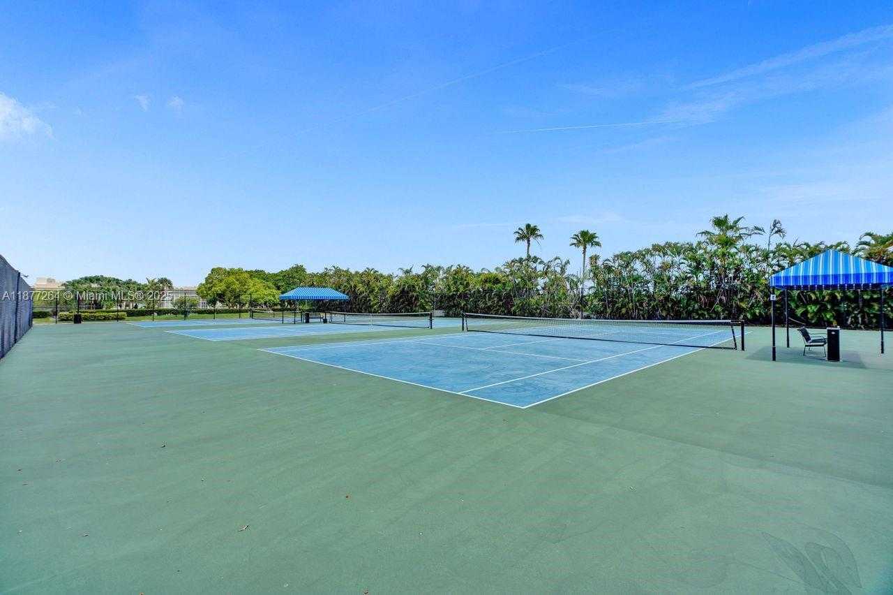 Small Image of 600 THREE ISLANDS BLVD #615, Hallandale Beach Number 78