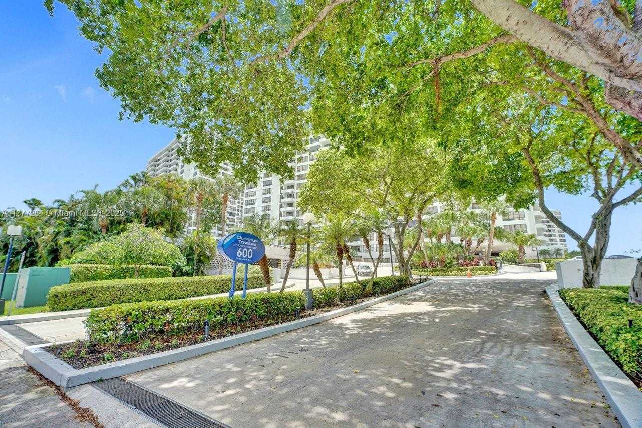 Small Image of 600 THREE ISLANDS BLVD #615, Hallandale Beach Number 82