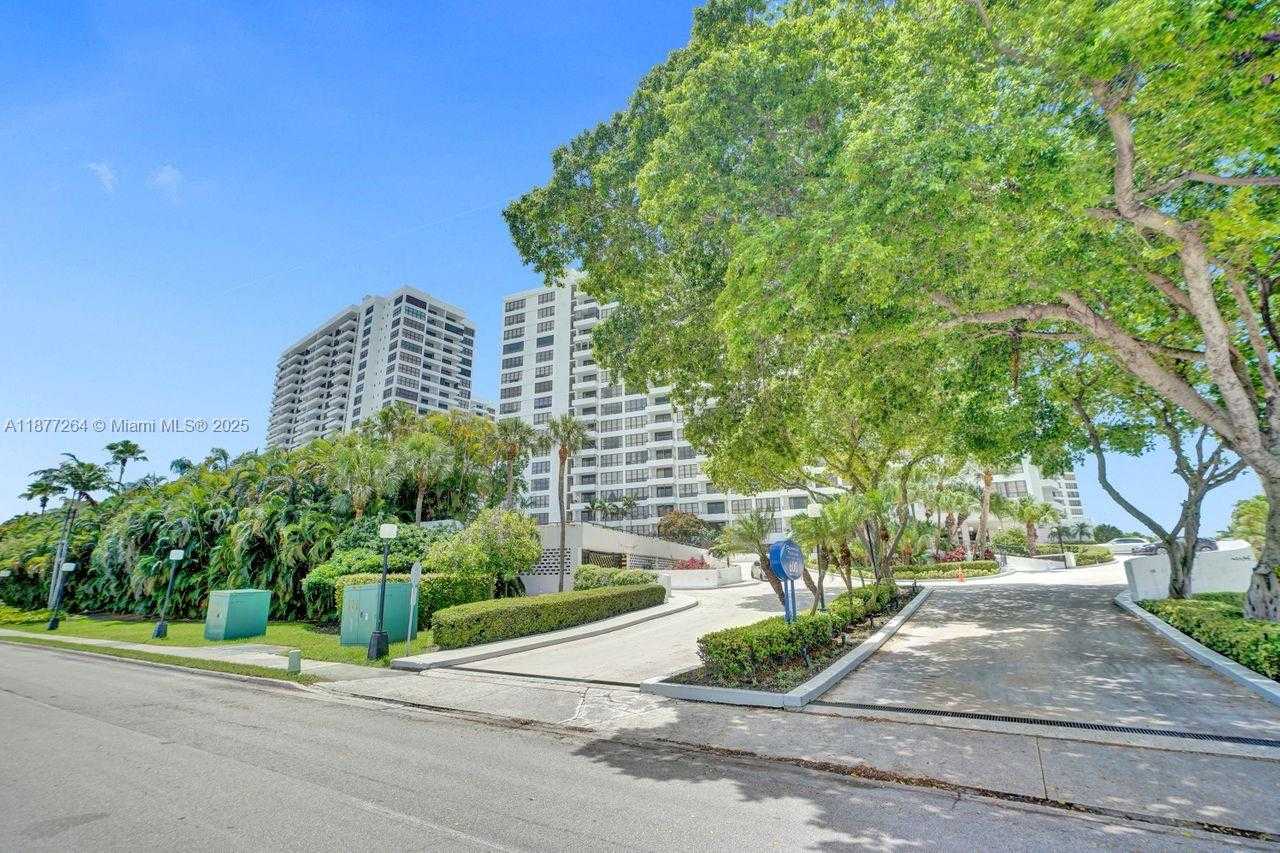 Small Image of 600 THREE ISLANDS BLVD #615, Hallandale Beach Number 84
