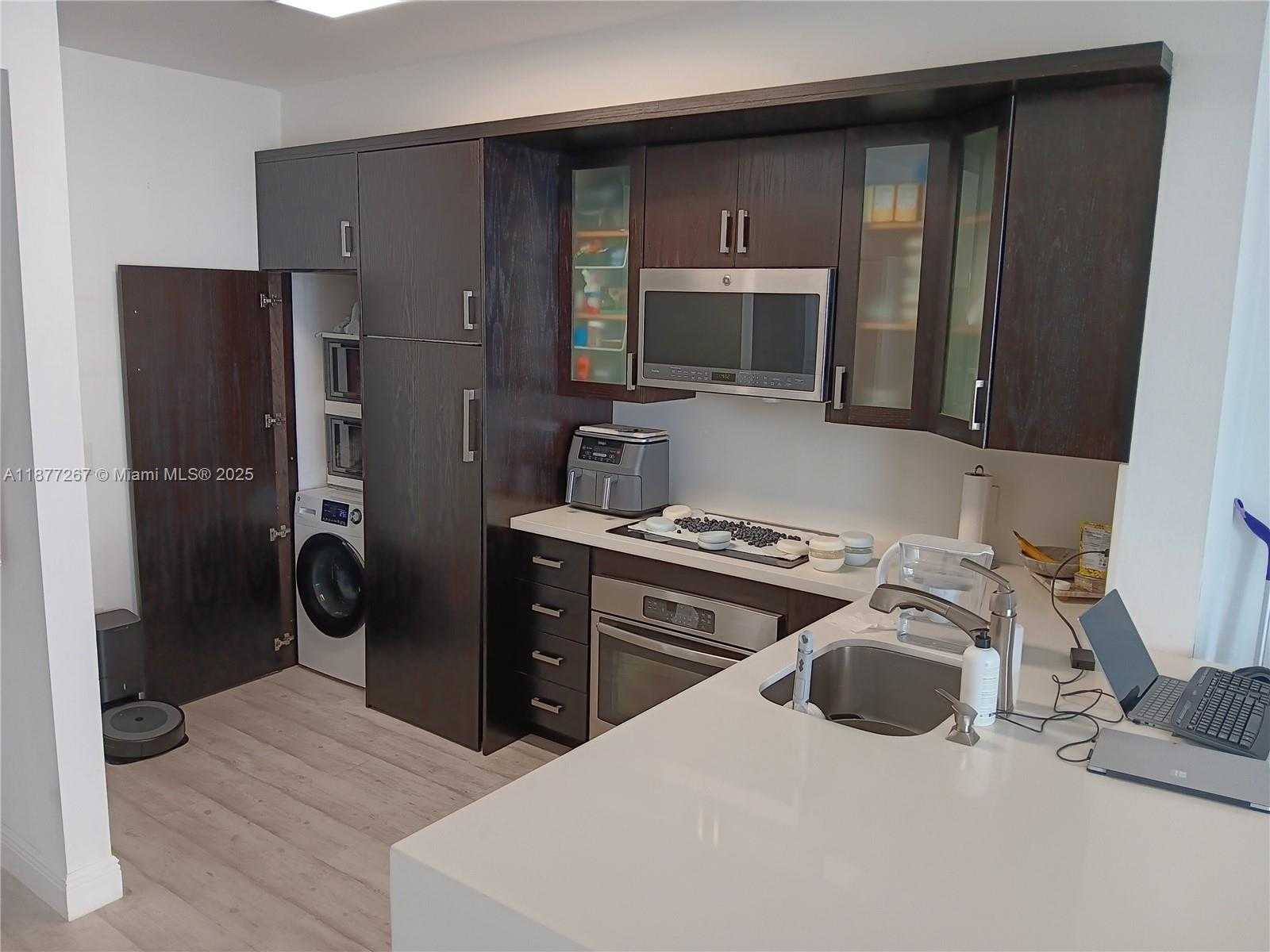 Small Image of 5085 NORTH WEST 7TH ST #1412, Miami Number 5