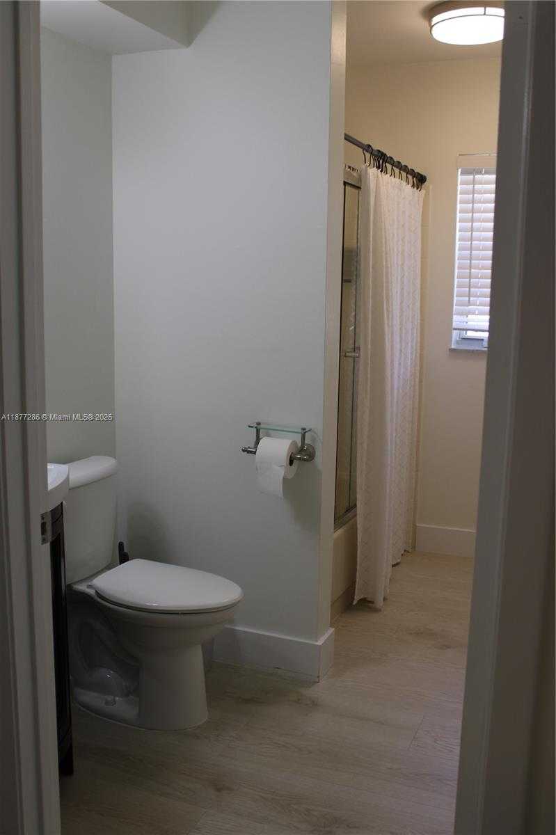 Small Image of 9588 NORTH WEST 9TH CT, Plantation Number 14