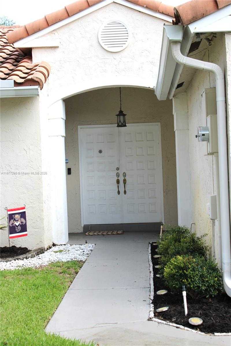 Small Image of 9588 NORTH WEST 9TH CT, Plantation Number 2