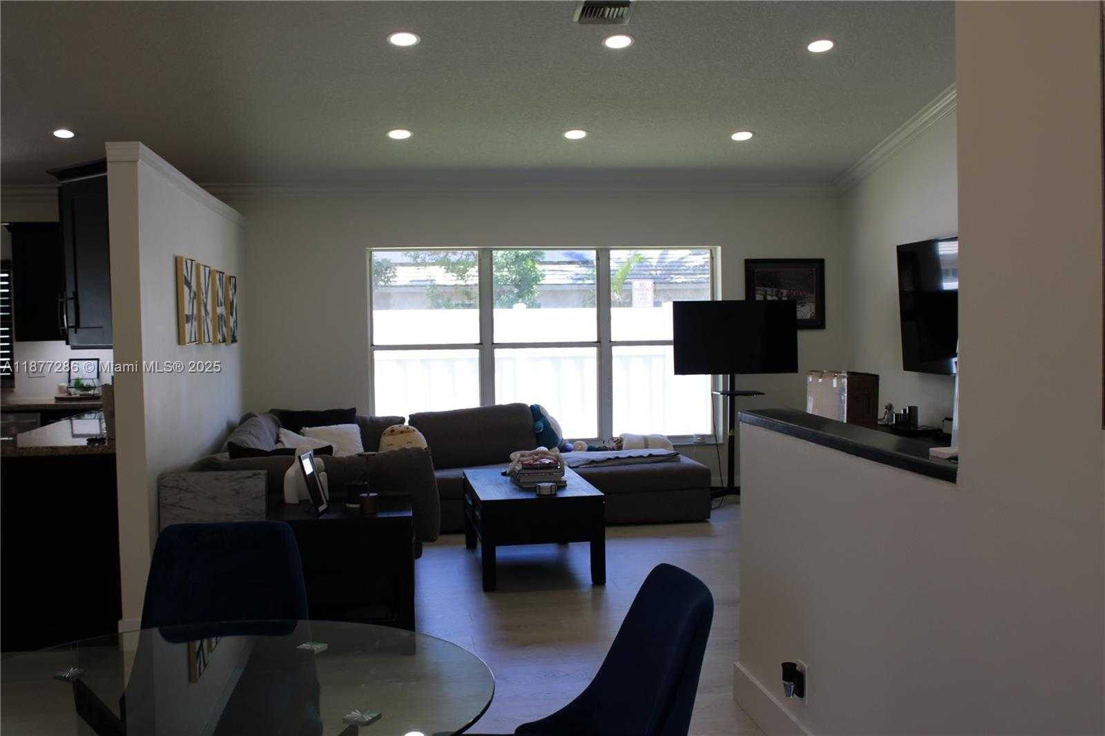 Small Image of 9588 NORTH WEST 9TH CT, Plantation Number 4