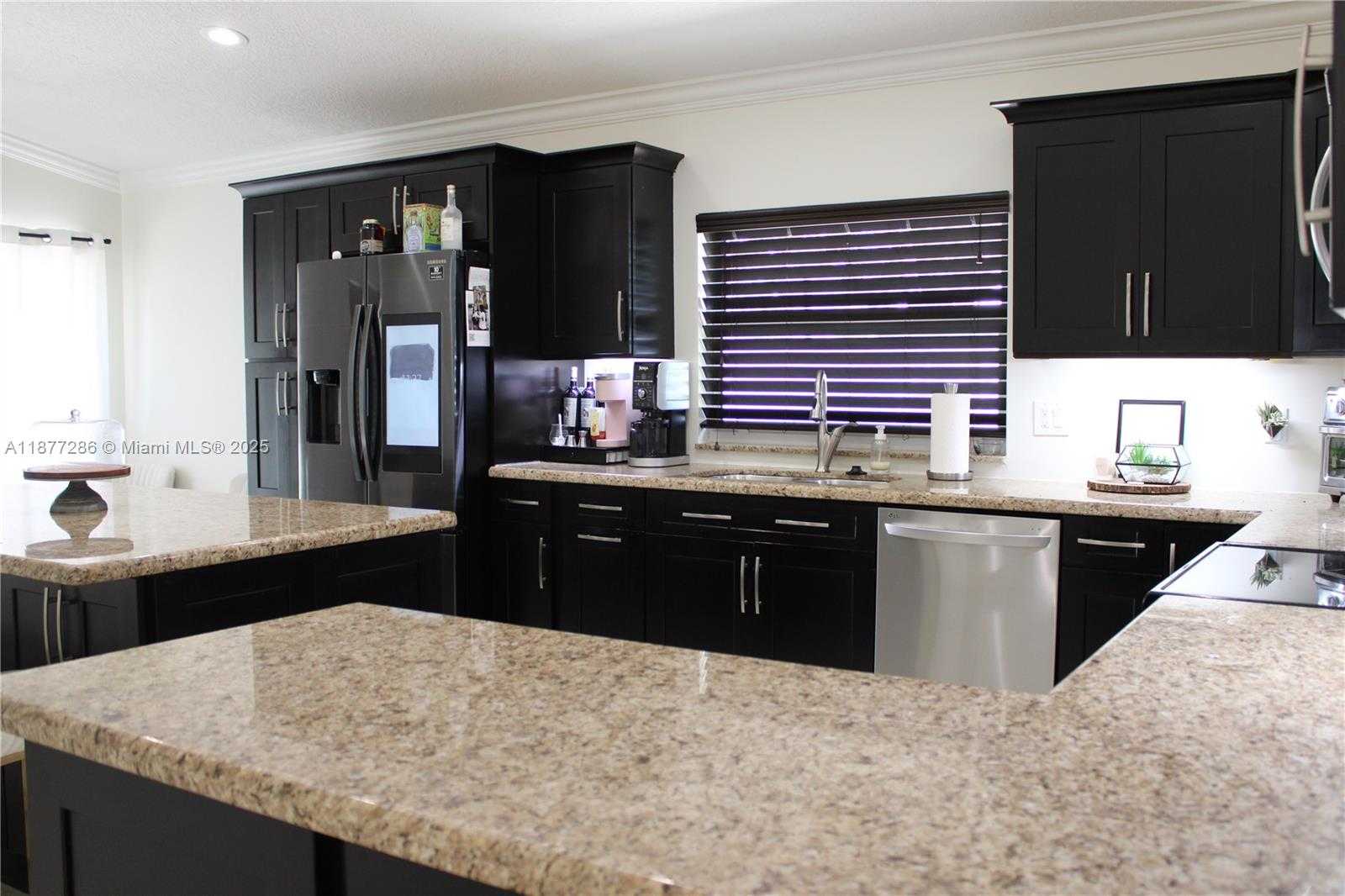 Small Image of 9588 NORTH WEST 9TH CT, Plantation Number 6