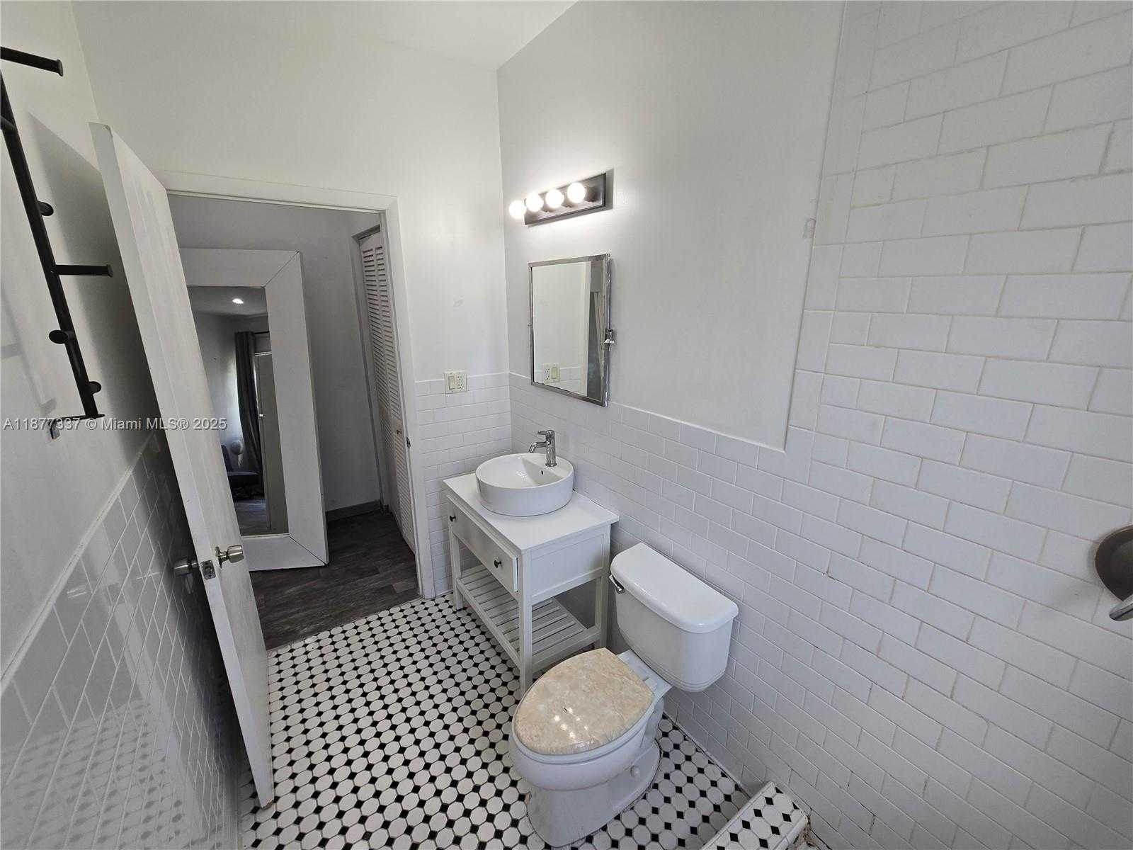 Small Image of 1345 PENNSYLVANIA AVE #2C, Miami Beach Number 16