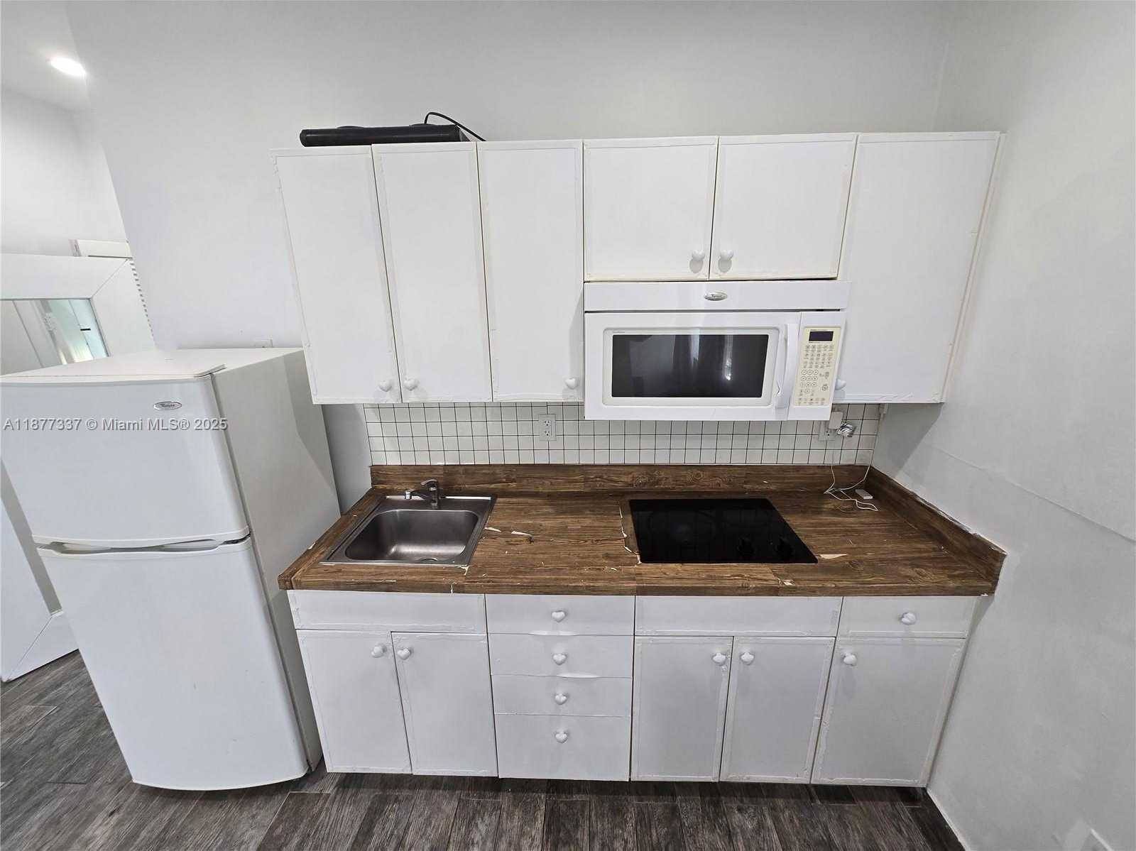Small Image of 1345 PENNSYLVANIA AVE #2C, Miami Beach Number 4