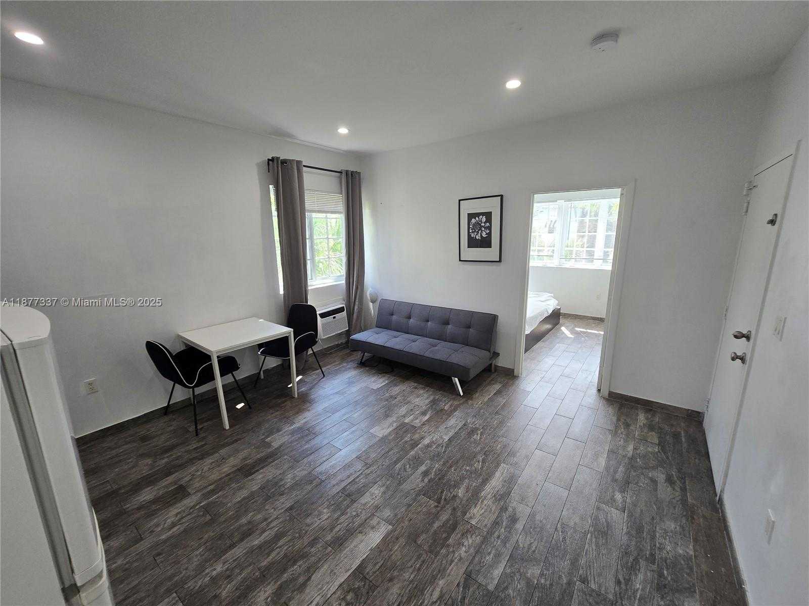 Small Image of 1345 PENNSYLVANIA AVE #2C, Miami Beach Number 6