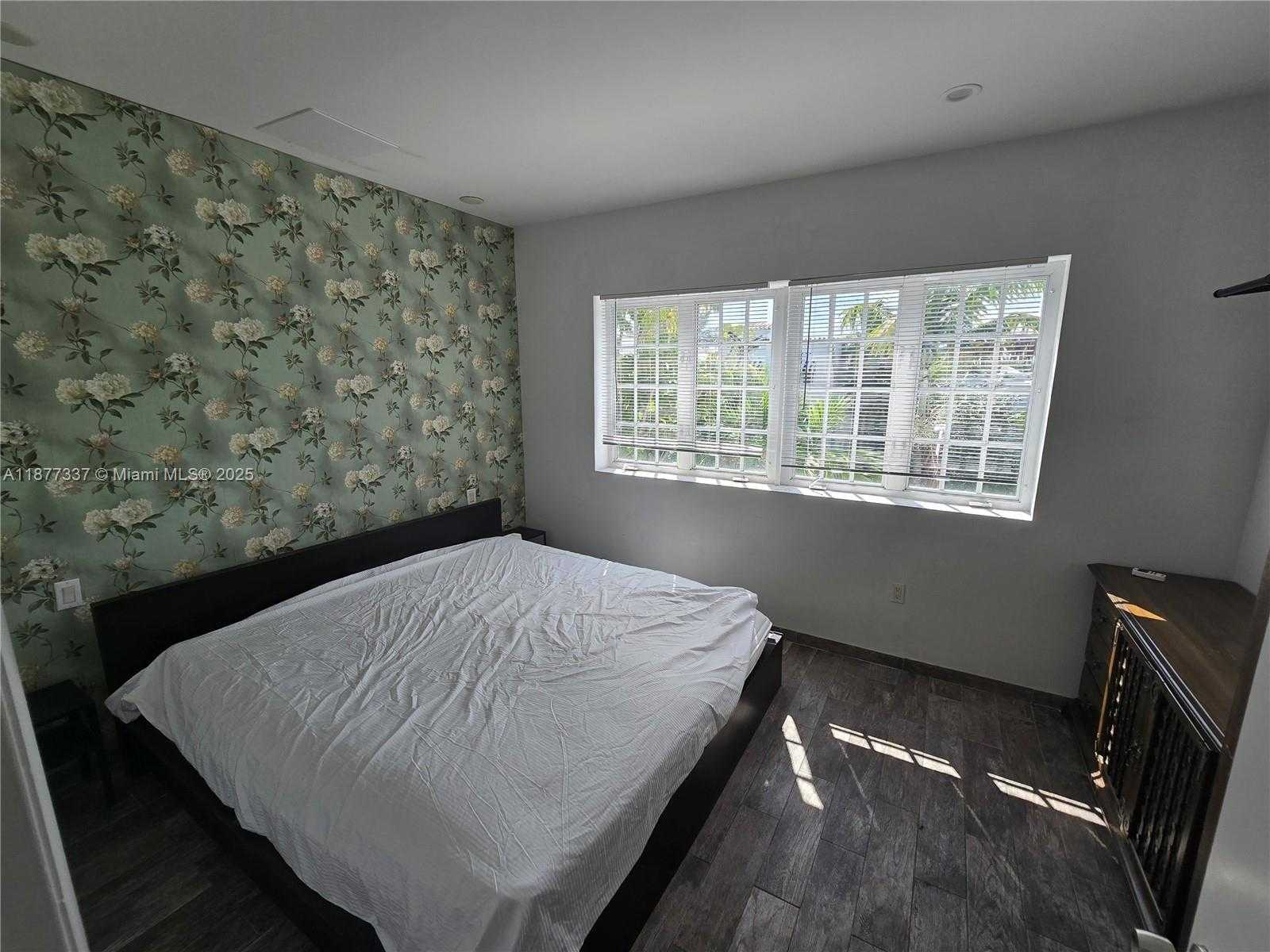 Small Image of 1345 PENNSYLVANIA AVE #2C, Miami Beach Number 8