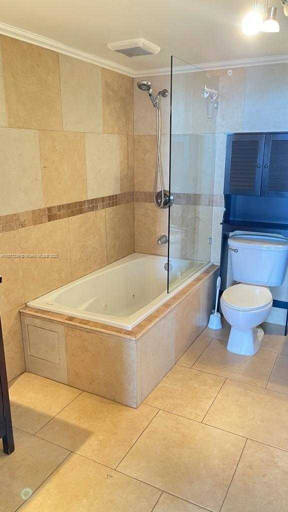 Small Image of 2025 NORTH EAST 164TH ST #906, North Miami Beach Number 10