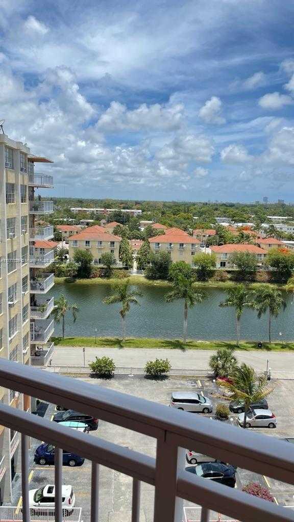 Small Image of 2025 NORTH EAST 164TH ST #906, North Miami Beach Number 14