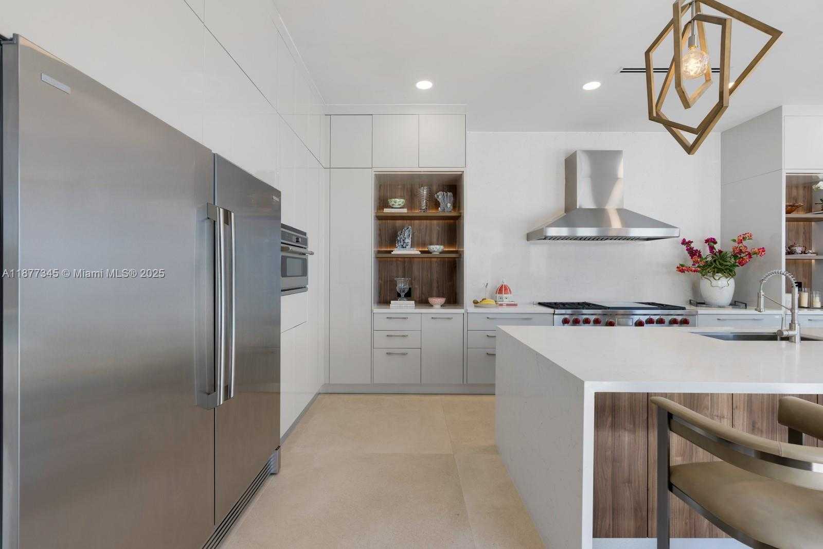 Small Image of 4 PALM AVE, Miami Beach Number 14