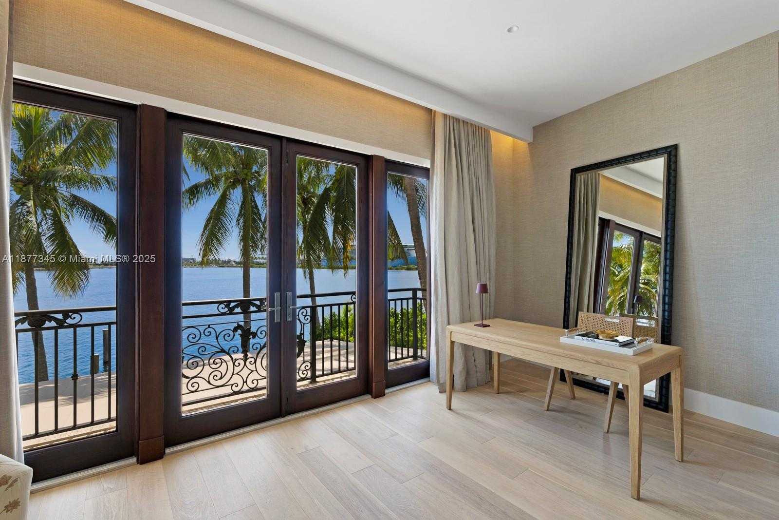Small Image of 4 PALM AVE, Miami Beach Number 26