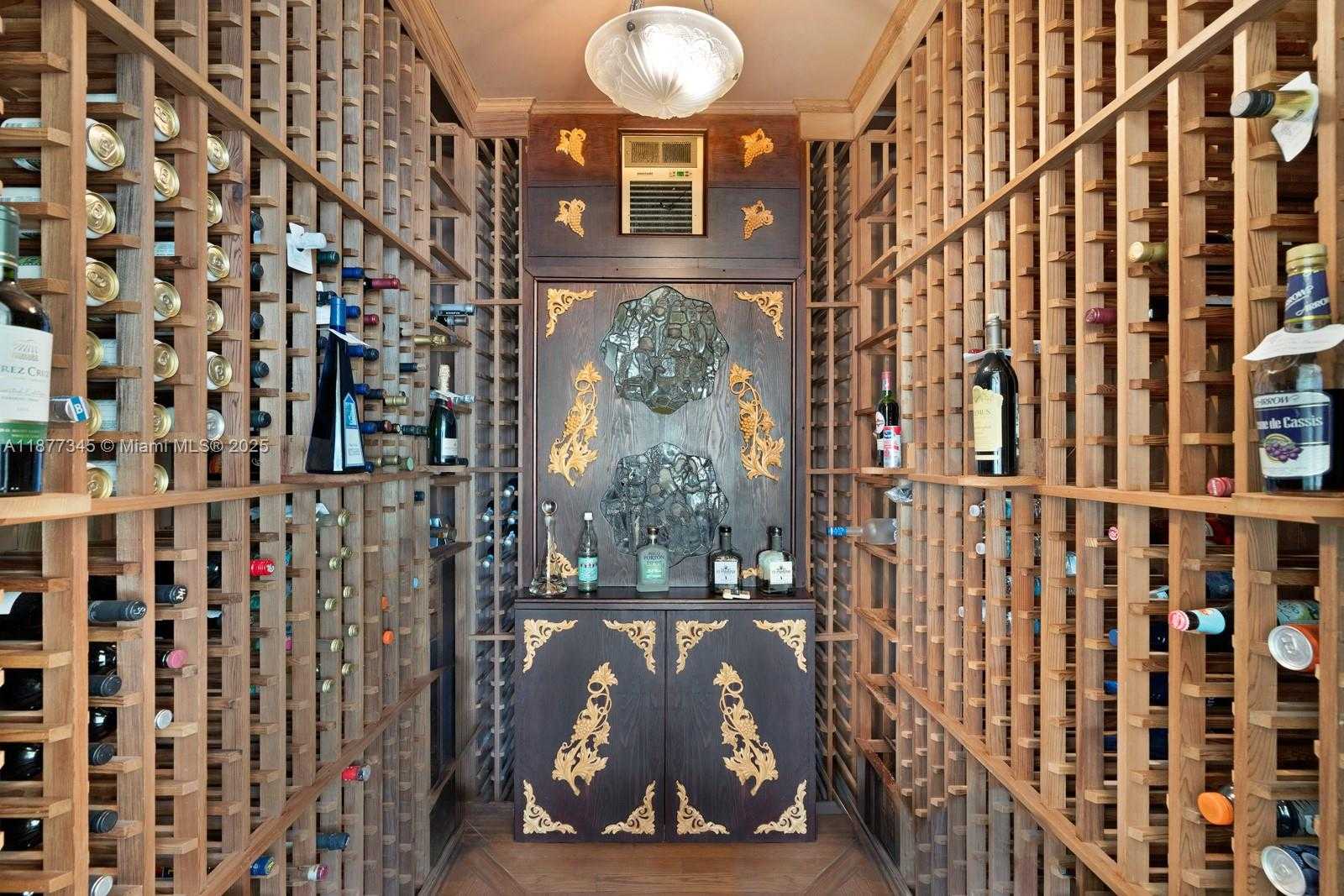 Small Image of 4 PALM AVE, Miami Beach Number 40