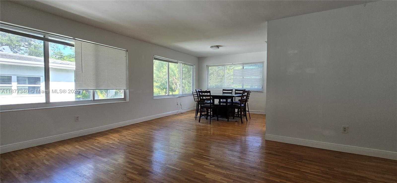 Small Image of 3915 PONCE DE LEON BLVD #L2, Coral Gables Number 10