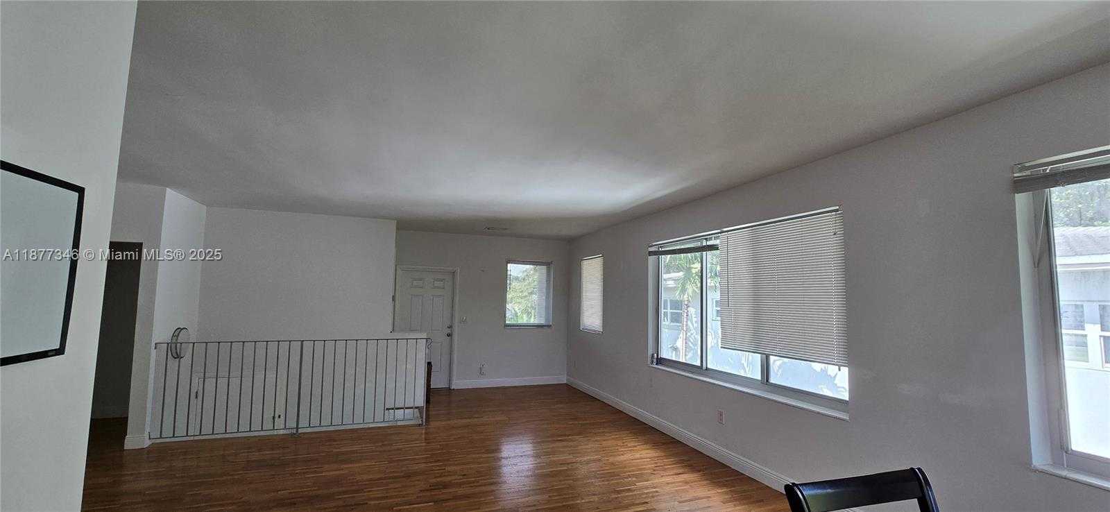 Small Image of 3915 PONCE DE LEON BLVD #L2, Coral Gables Number 13