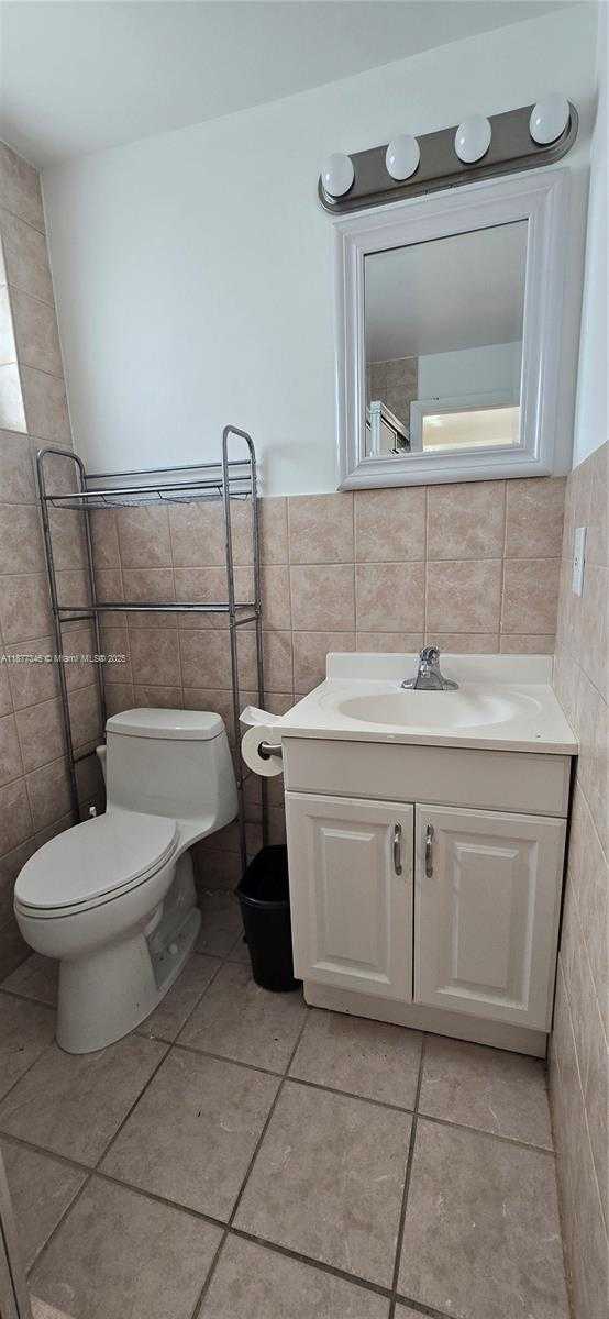 Small Image of 3915 PONCE DE LEON BLVD #L2, Coral Gables Number 22