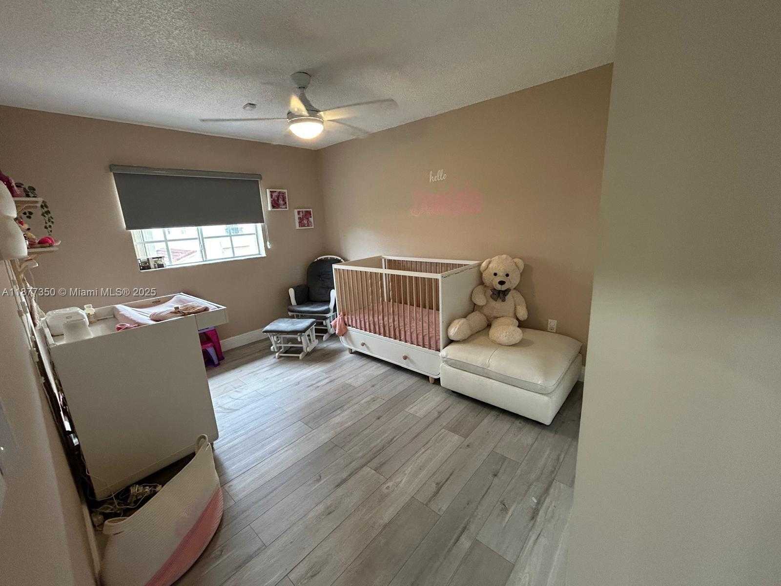 Small Image of 15852 SOUTH WEST 68TH TER #15852, Miami Number 18