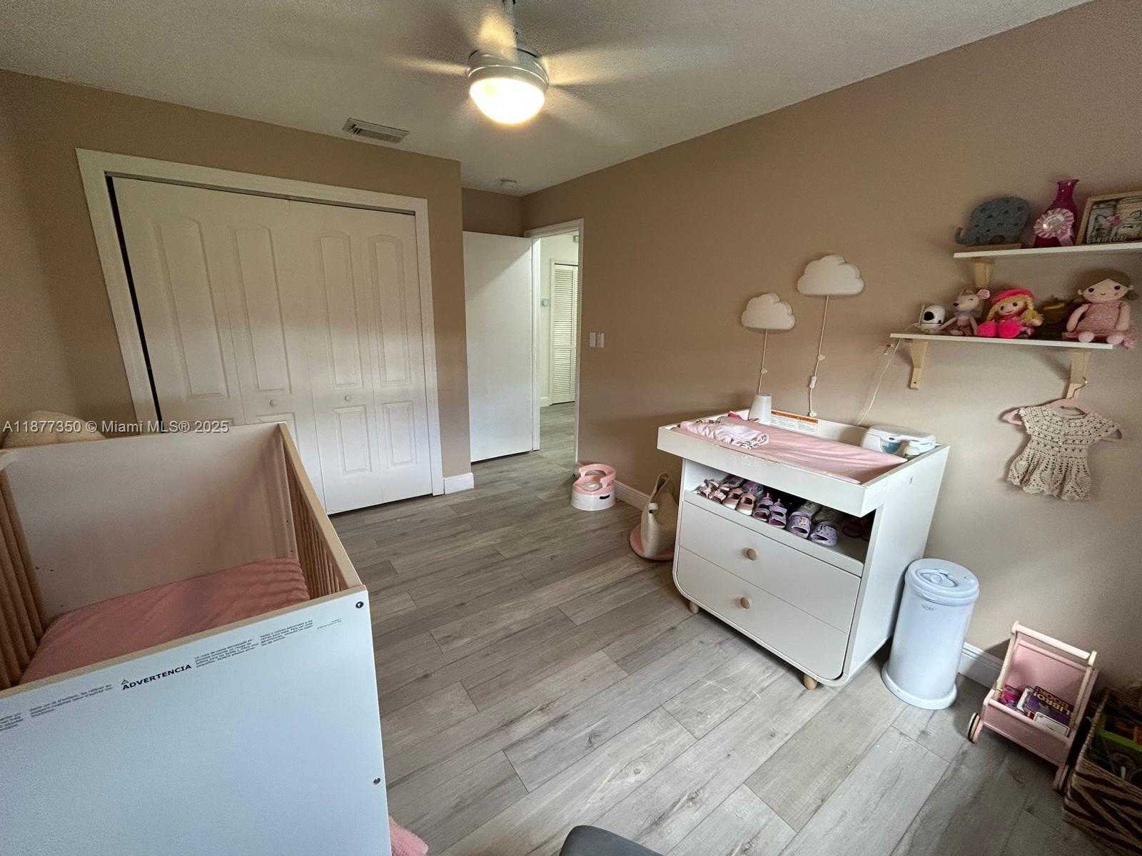 Small Image of 15852 SOUTH WEST 68TH TER #15852, Miami Number 19