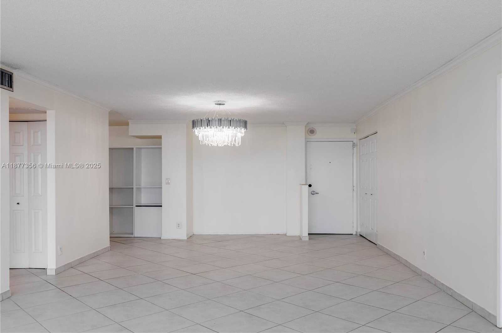 Small Image of 6770 INDIAN CREEK DR #14E, Miami Beach Number 16