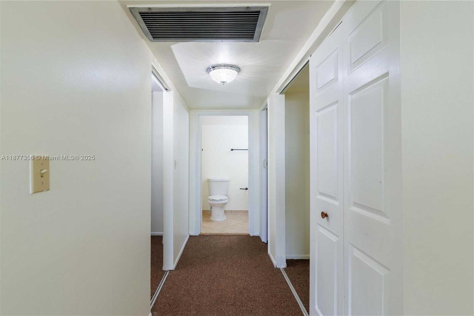 Small Image of 6770 INDIAN CREEK DR #14E, Miami Beach Number 21