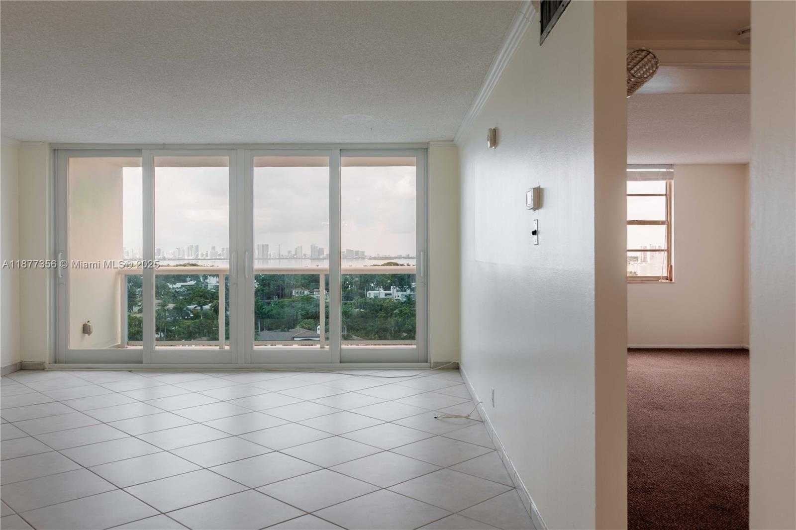 Small Image of 6770 INDIAN CREEK DR #14E, Miami Beach Number 24