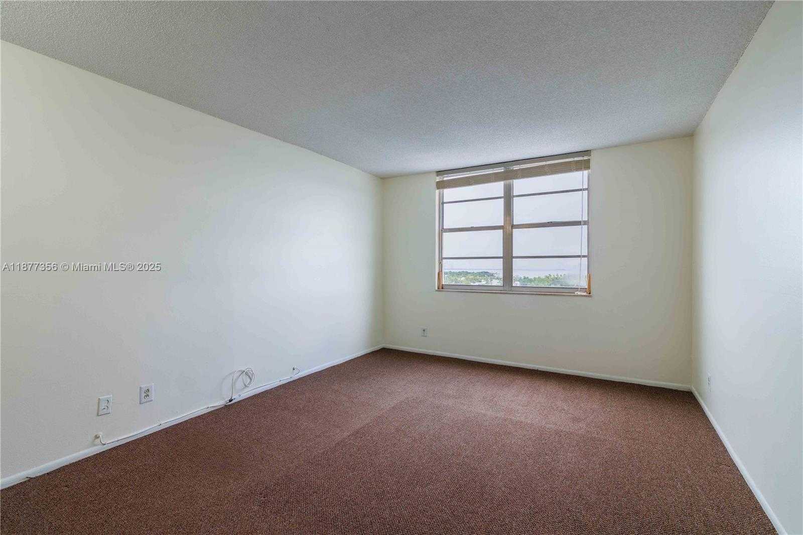 Small Image of 6770 INDIAN CREEK DR #14E, Miami Beach Number 28