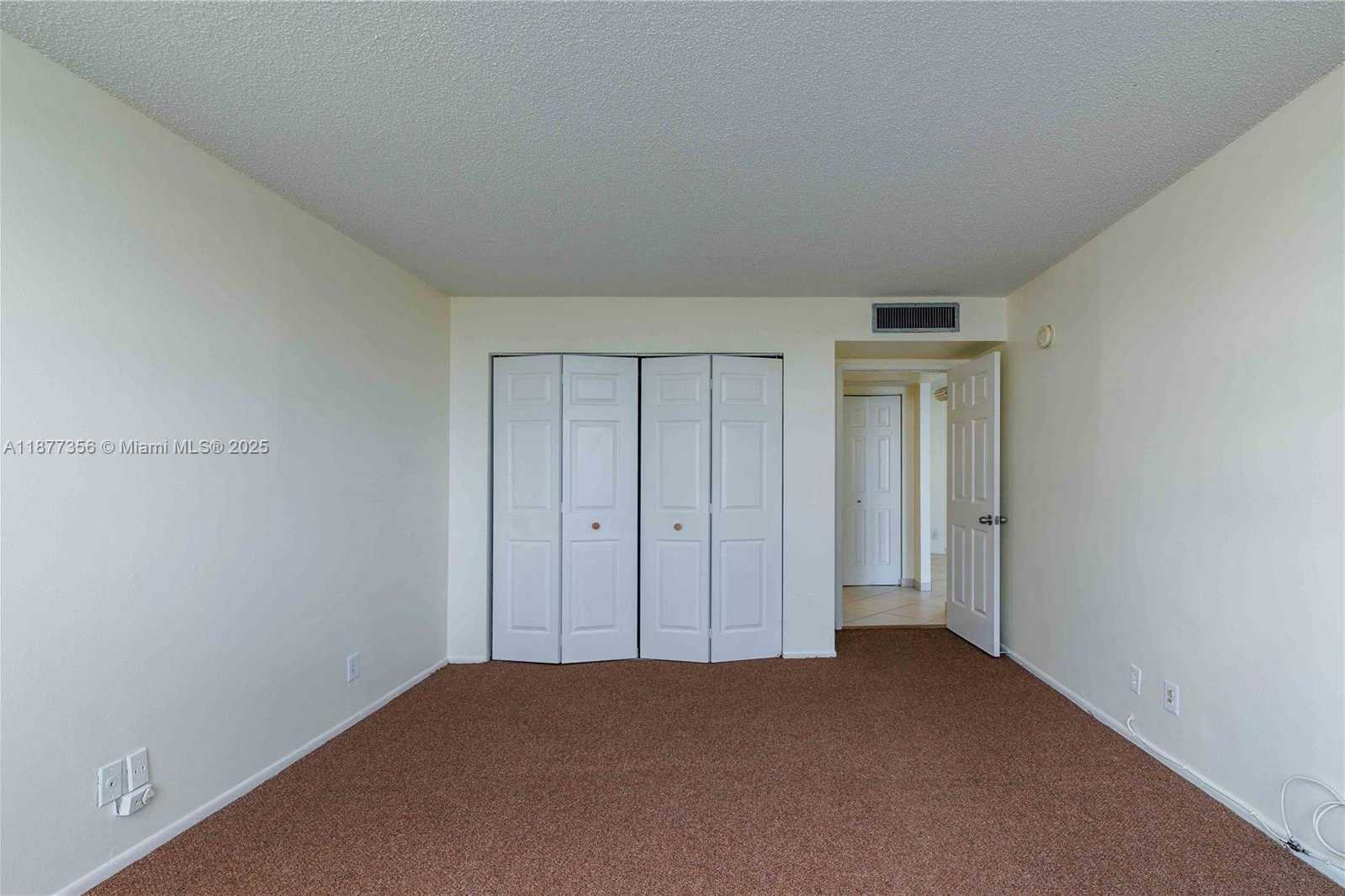 Small Image of 6770 INDIAN CREEK DR #14E, Miami Beach Number 29