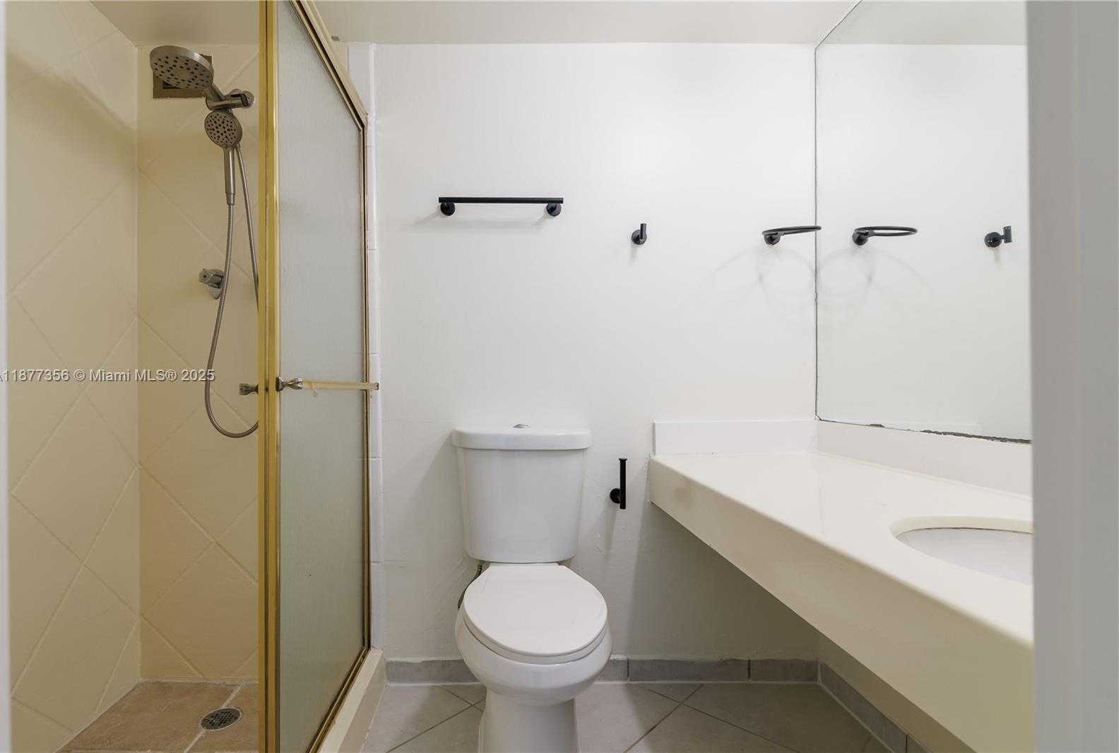 Small Image of 6770 INDIAN CREEK DR #14E, Miami Beach Number 32