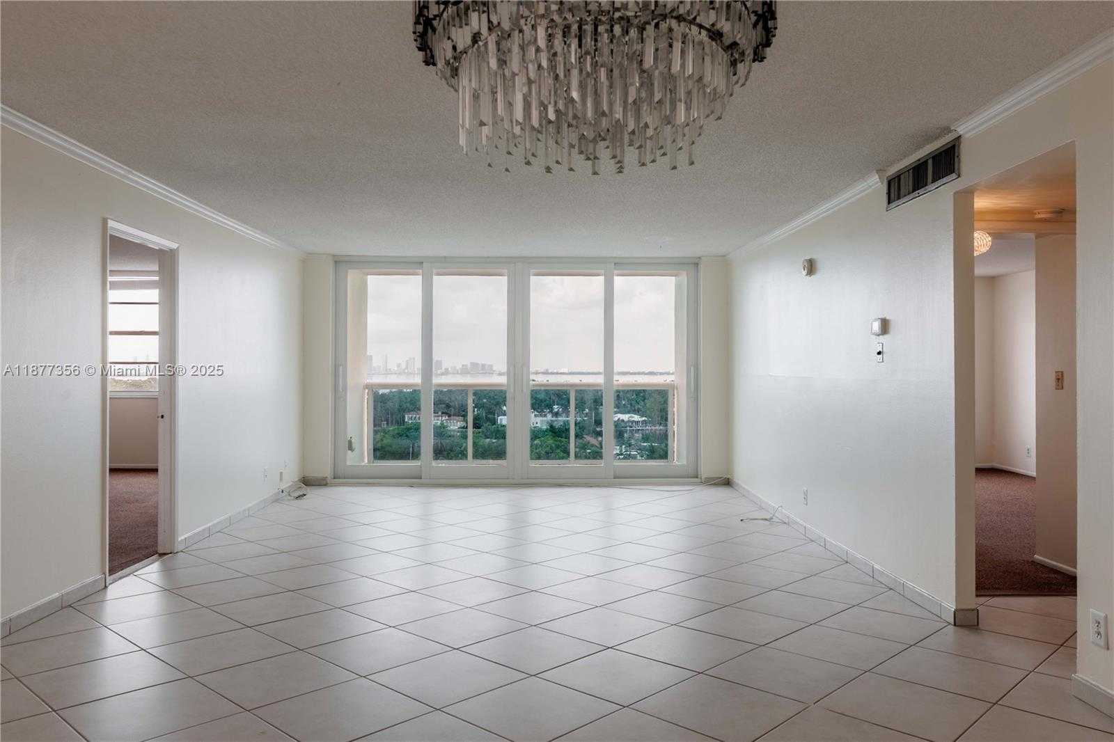 Small Image of 6770 INDIAN CREEK DR #14E, Miami Beach Number 8