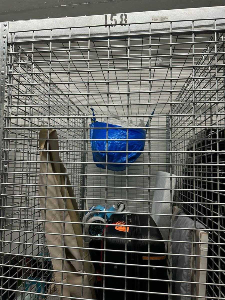 Imagen de Pequeño Objeto