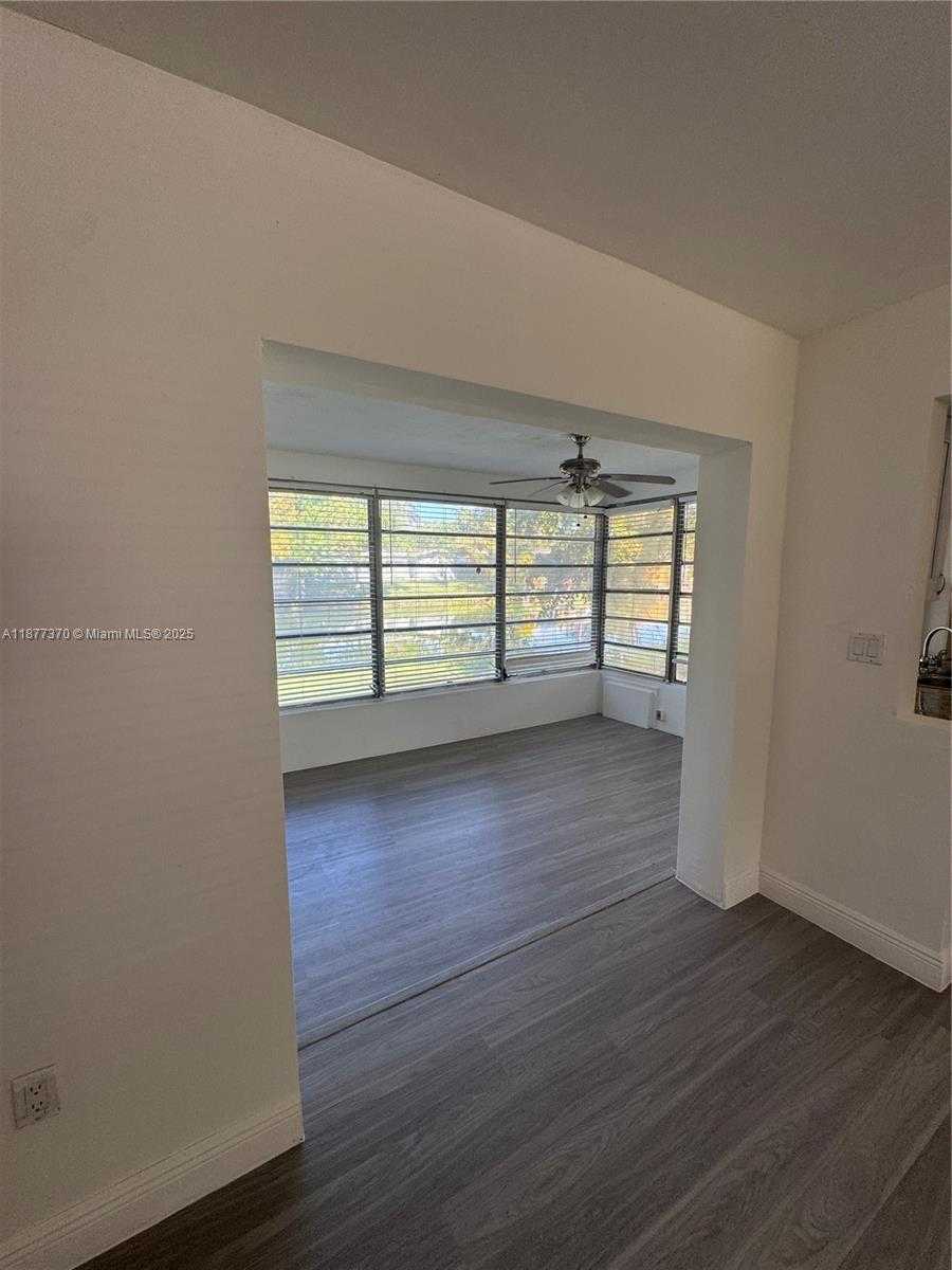 Small Image of 2985 NORTH WEST 69TH AVE, Sunrise Number 12