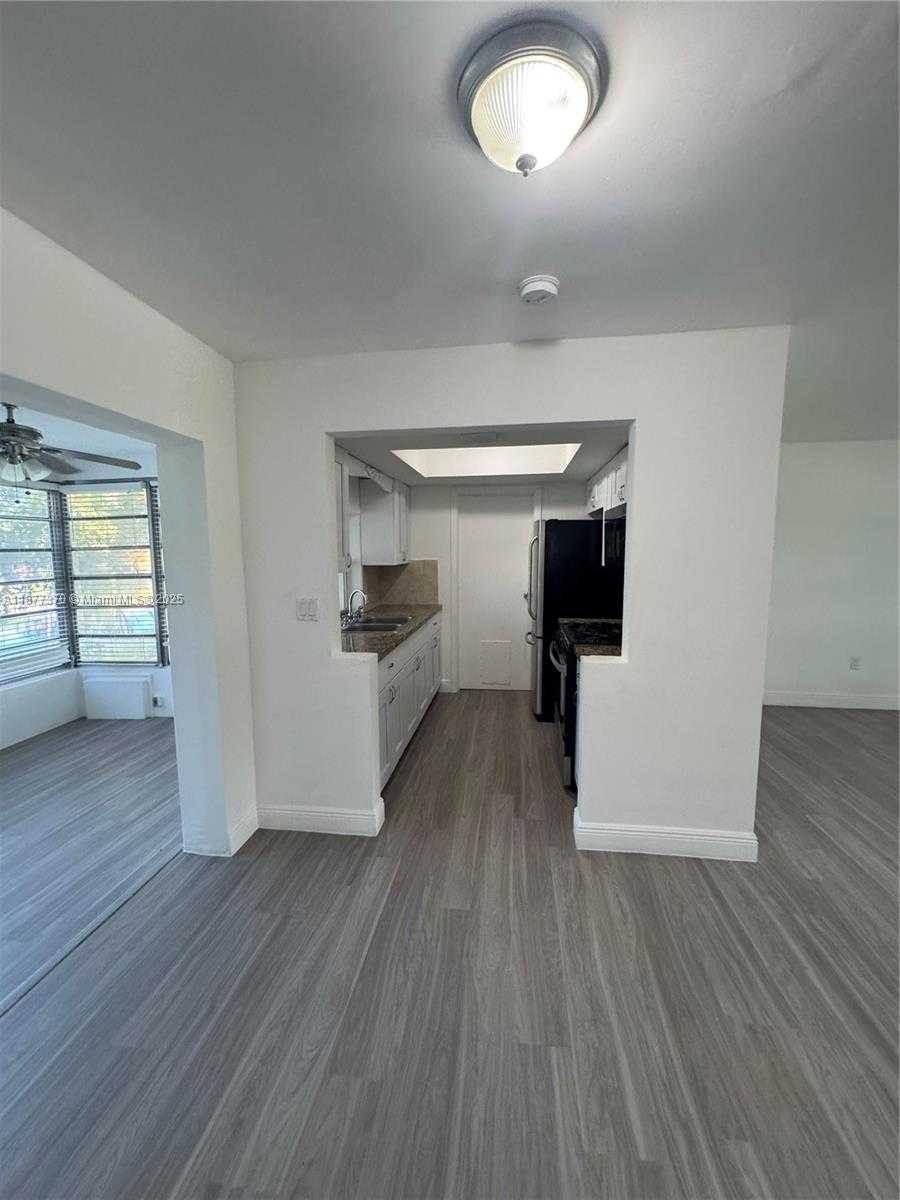 Small Image of 2985 NORTH WEST 69TH AVE, Sunrise Number 13