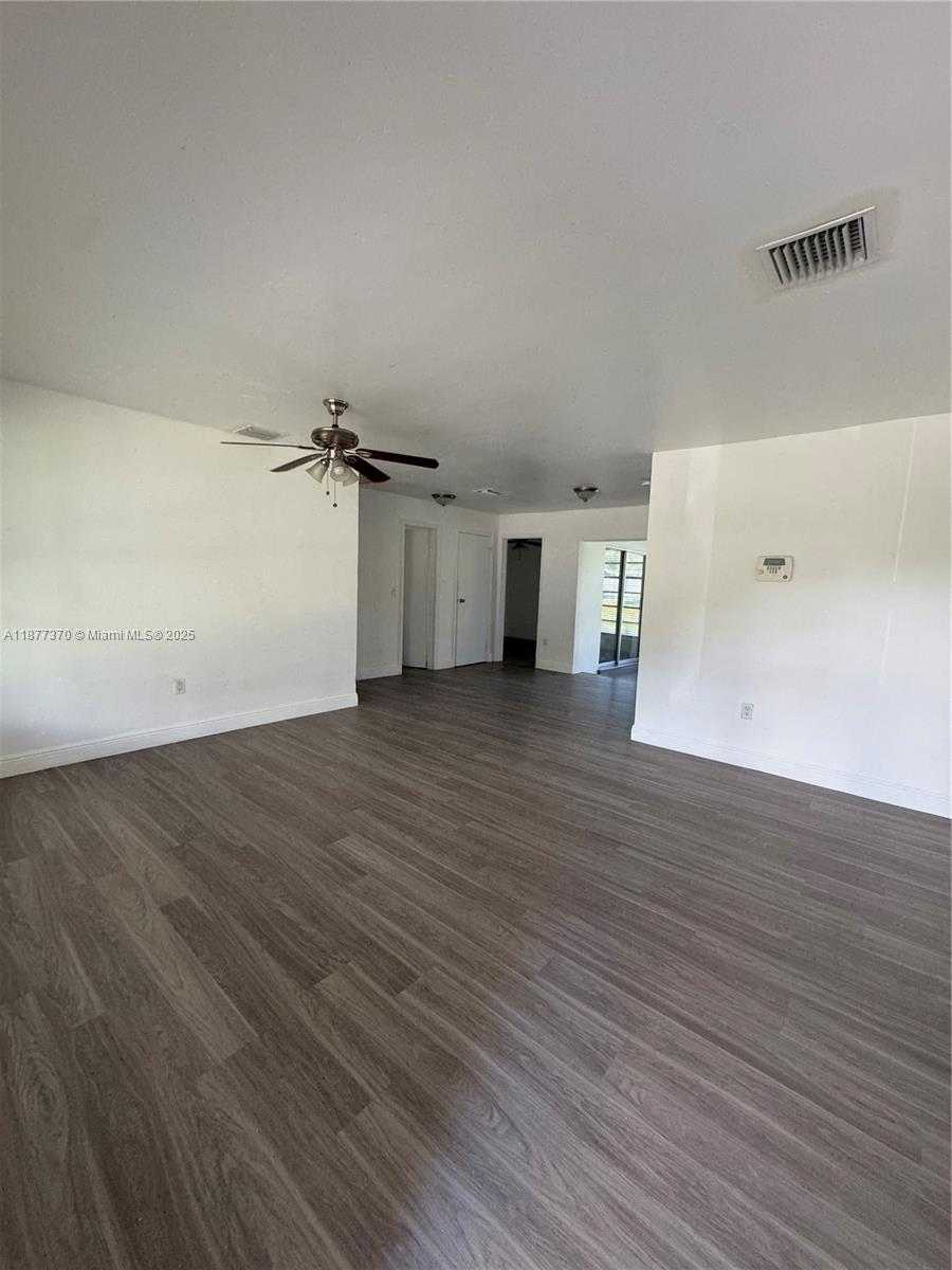 Small Image of 2985 NORTH WEST 69TH AVE, Sunrise Number 4